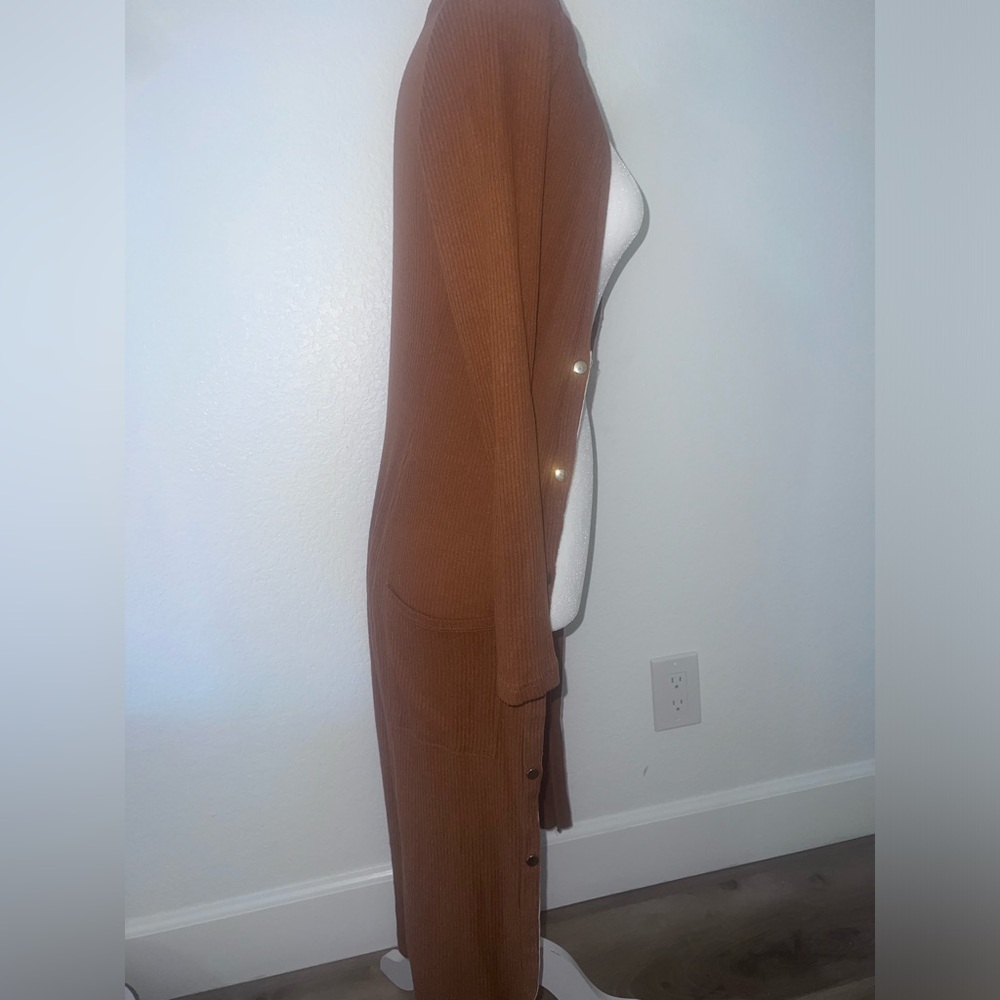 Brown duster